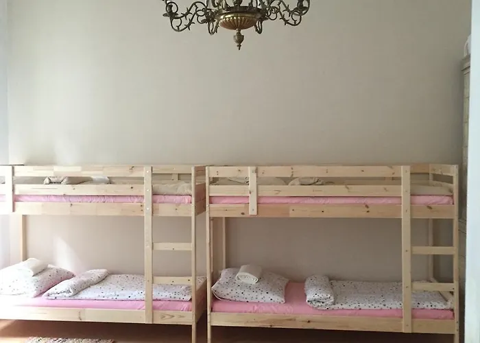 بيت شباب Wiktoria *